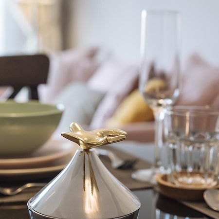 Luxury City Centre Apartment 布加勒斯特 外观 照片