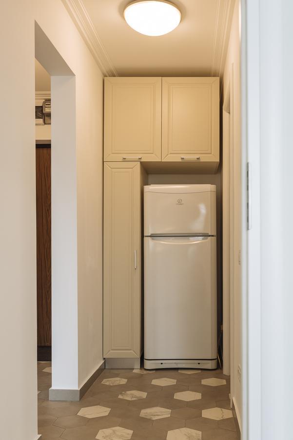 Luxury City Centre Apartment 布加勒斯特 外观 照片